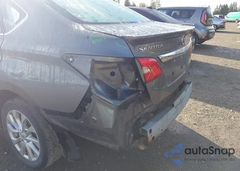 2018 Nissan Sentra S z USA, uszkodzony, nr VIN 3N1AB7AP0JY211731